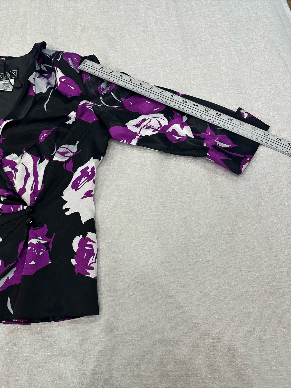 Alex Evenings Floral Satin Faux-Wrap Blouse Jacket Portrait Collar Purple Black - Picture 10 of 15